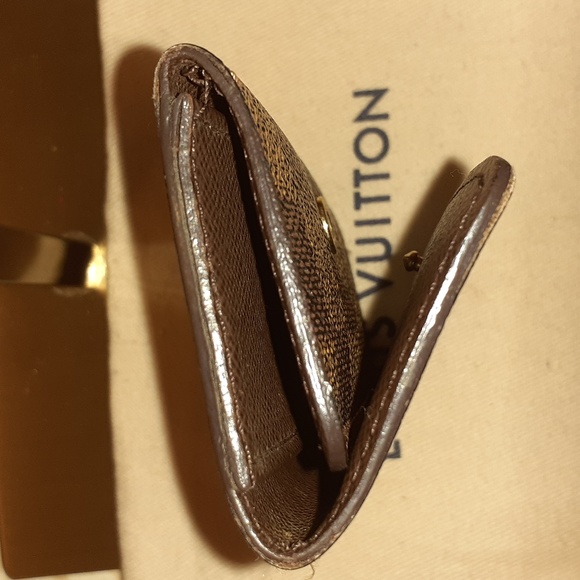 LOUIS VUITTON DAMIER CASE AUTHENTIC KEY HOLDER - Picture 6 of 13